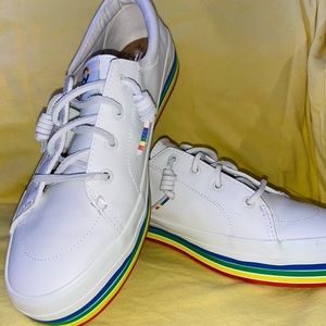 Women’s Sperry Crest Vibe Pride Platform Sneaker Size 8.5🌈